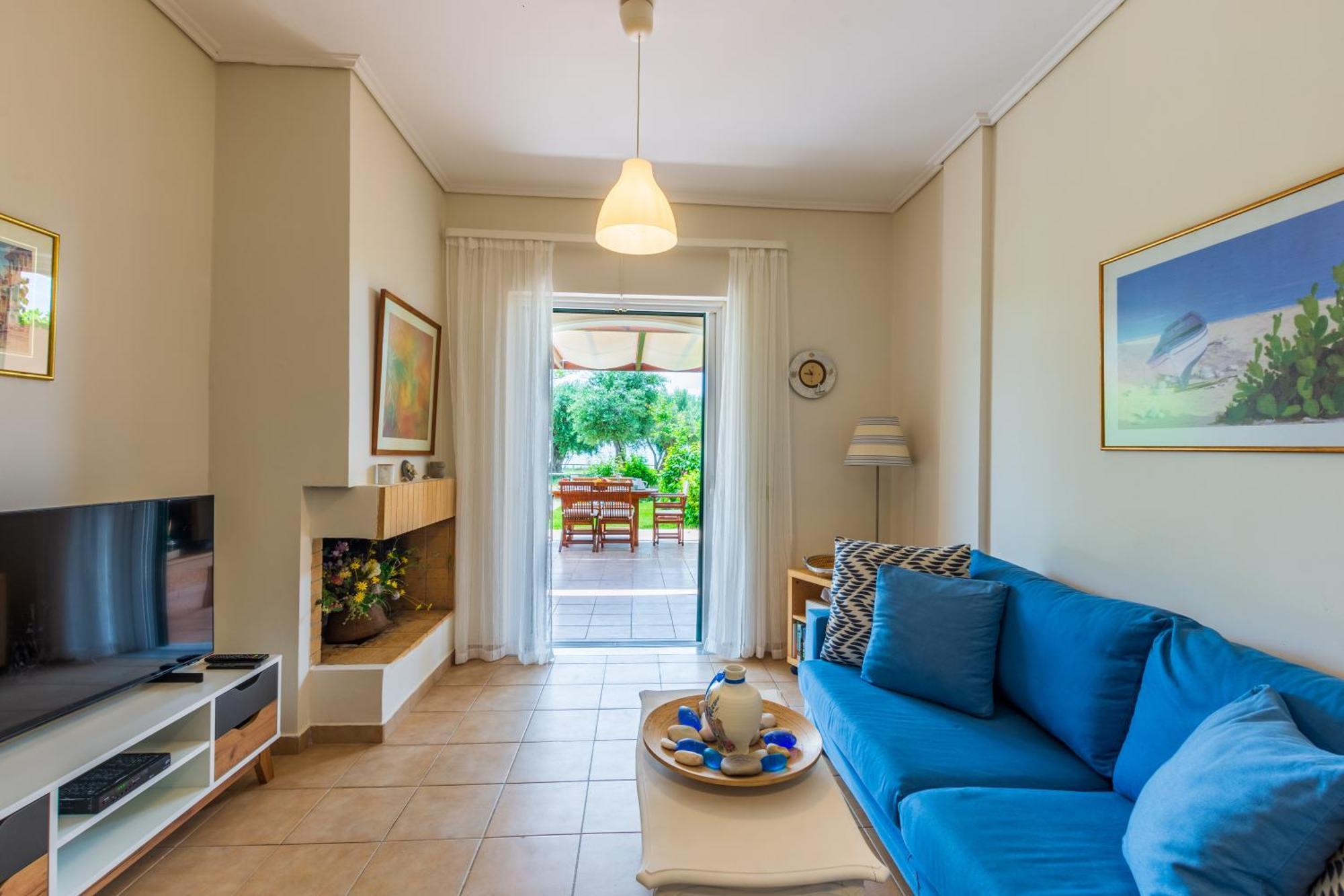 Barbati Seafront Luxury Suites Εξωτερικό φωτογραφία