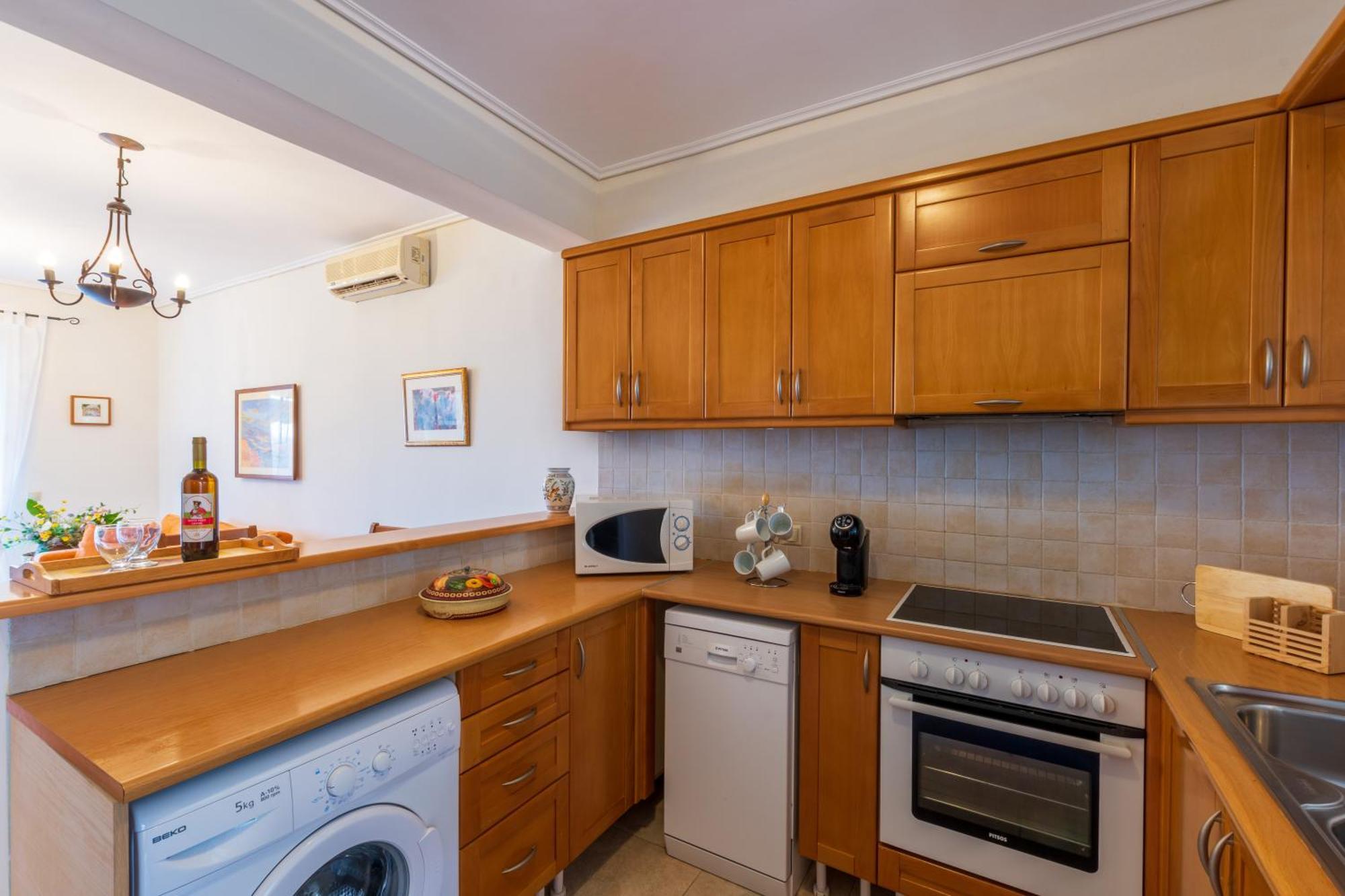 Barbati Seafront Luxury Suites Εξωτερικό φωτογραφία