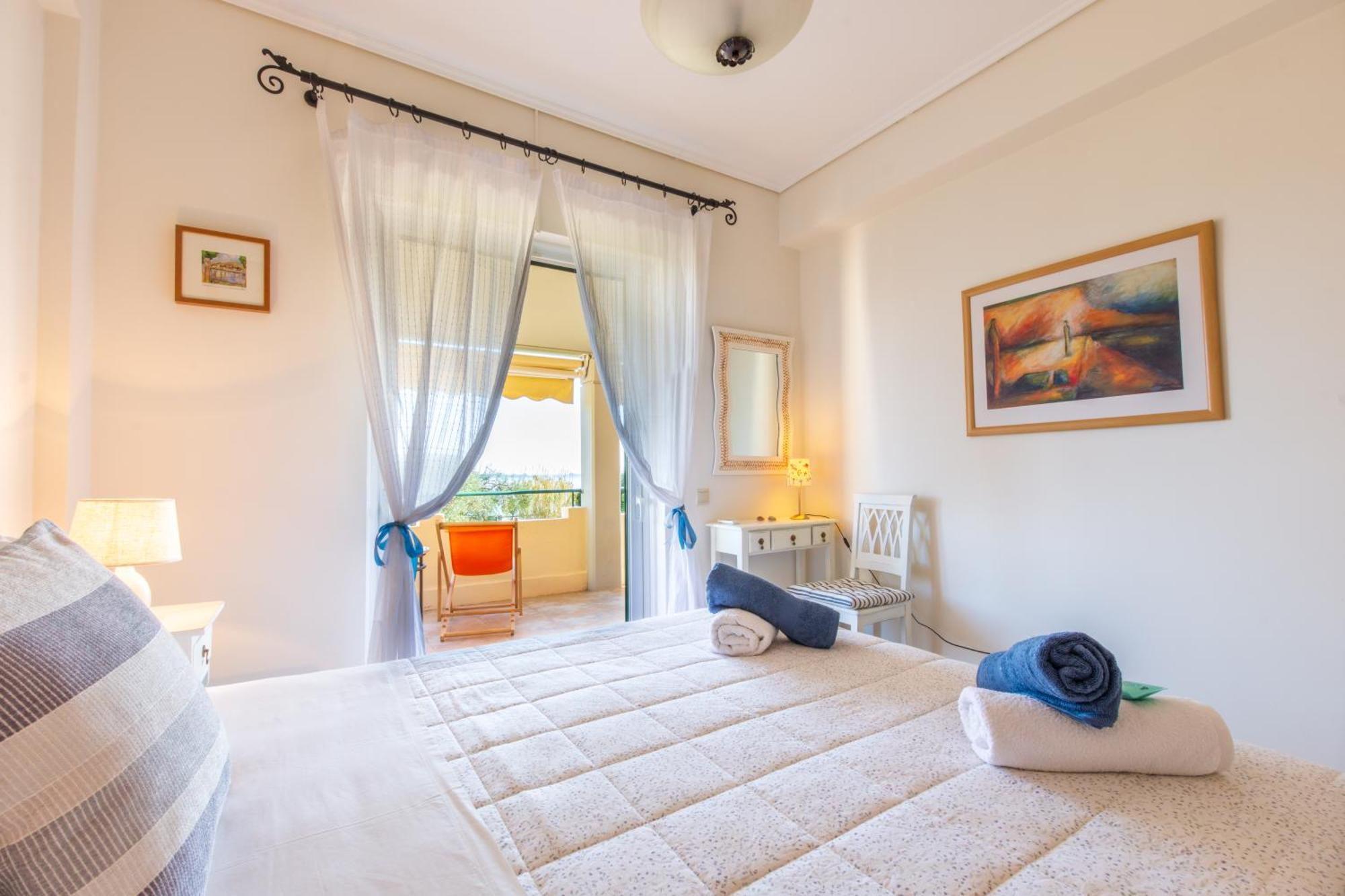 Barbati Seafront Luxury Suites Εξωτερικό φωτογραφία